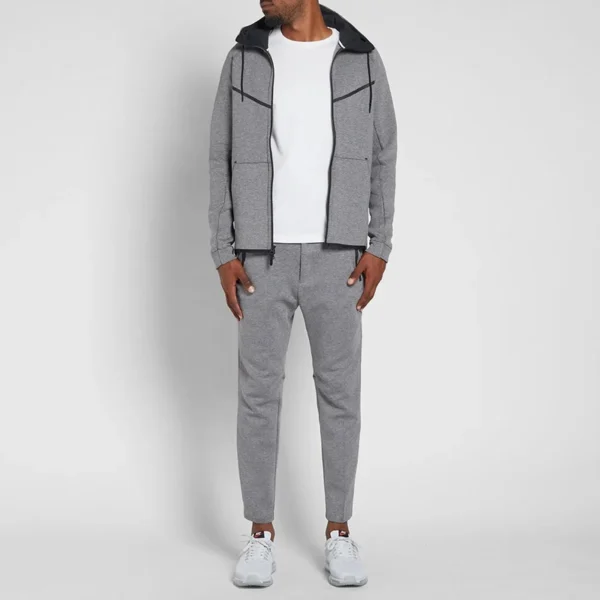 Khayams MaxMotion Active Tracksuits For Bulk Buyers And International Distribution